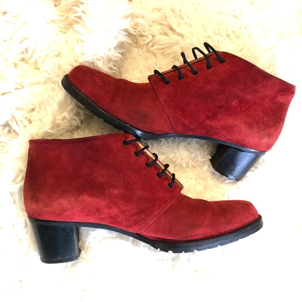 FREE SHIPPING!Bottega Veneta red lace up suede